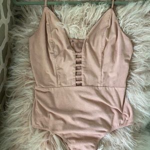 Suede light pink sleeveless body suit